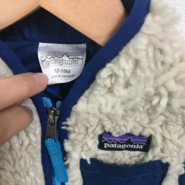 patagonia(パタゴニア)のパタゴニア ボア ベスト 12M-18M キッズ/ベビー/マタニティのベビー服(~85cm)(ジャケット/コート)の商品写真