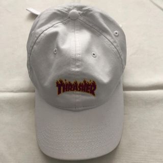 スラッシャー(THRASHER)の【新品】THRASHER CAP 白 汚れあり(キャップ)