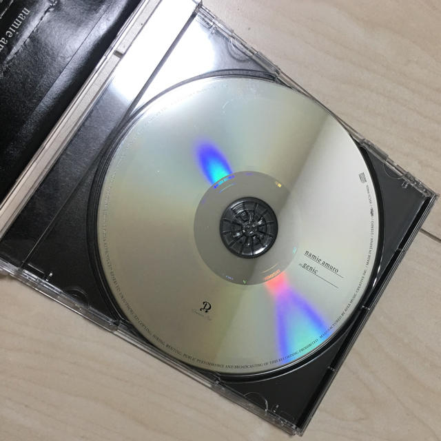 【特価】安室奈美恵 _genic アルバム エンタメ/ホビーのCD(ポップス/ロック(邦楽))の商品写真
