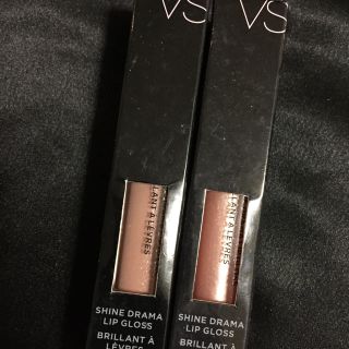 ヴィクトリアズシークレット(Victoria's Secret)のヴィクトリアシークレット♡ベージュ系グロス(リップグロス)