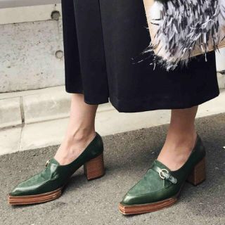 アメリヴィンテージ(Ameri VINTAGE)のアメリ AMERI SQUARE TOE LOAFER ローファー(ローファー/革靴)