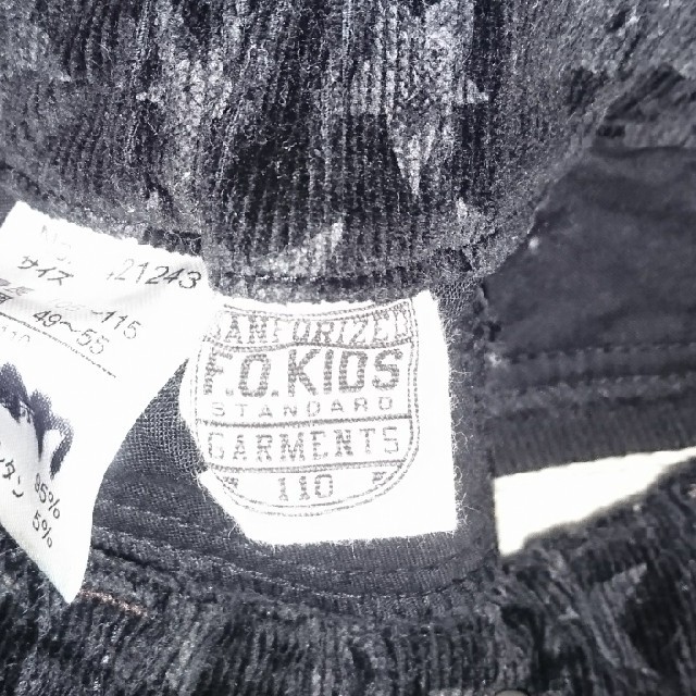 F.O.KIDS(エフオーキッズ)のコーデュロイ星柄☆黒パンツ☆size110☆F.O.kids キッズ/ベビー/マタニティのキッズ服男の子用(90cm~)(パンツ/スパッツ)の商品写真