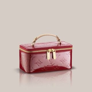 LOUIS VUITTON - ルイヴィトン ジュエリーケース 赤の通販 by Elua