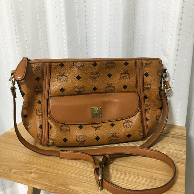 MCM(エムシーエム)のMCM ショルダーバッグ レディースのバッグ(ショルダーバッグ)の商品写真