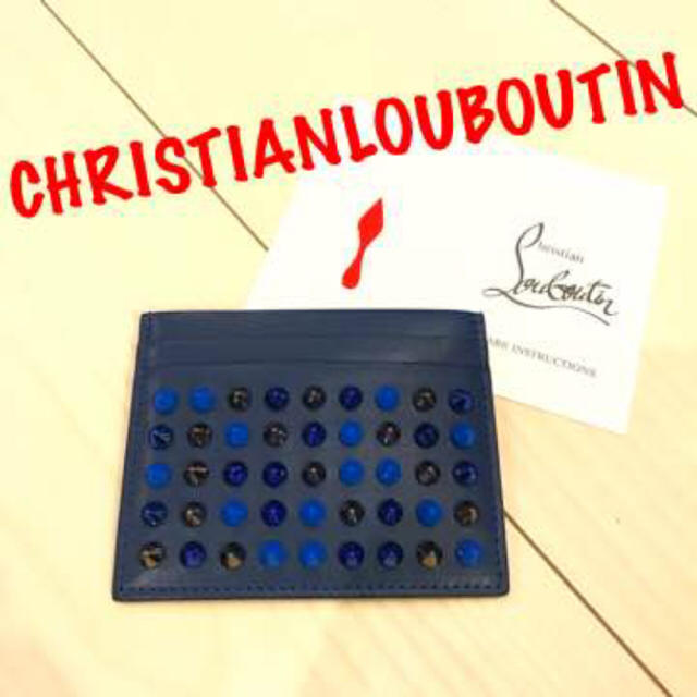 Christian Louboutin(クリスチャンルブタン)の正規品！新品未使用！ルブタンカードケース ブルー レディースのファッション小物(名刺入れ/定期入れ)の商品写真