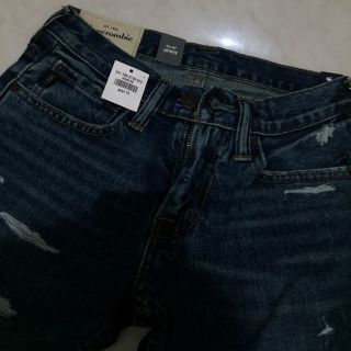 アバクロンビーアンドフィッチ(Abercrombie&Fitch)の★新品★アバクロキッズ ジーンズ 140(パンツ/スパッツ)