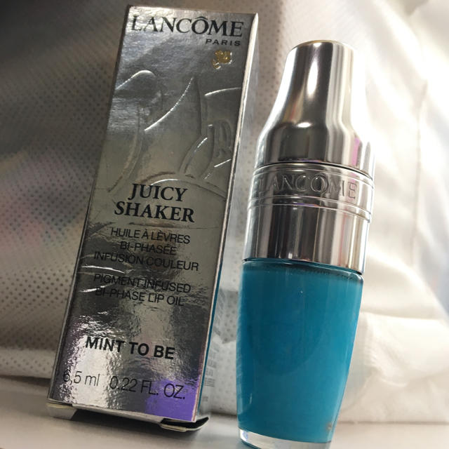 LANCOME(ランコム)のランコム ジューシーシェイカー ミントトゥービー 400番 美品 コスメ/美容のベースメイク/化粧品(リップグロス)の商品写真