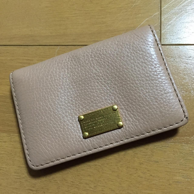 MARC BY MARC JACOBS(マークバイマークジェイコブス)の【未使用】マークジェイコブス 名刺入れ レディースのファッション小物(名刺入れ/定期入れ)の商品写真