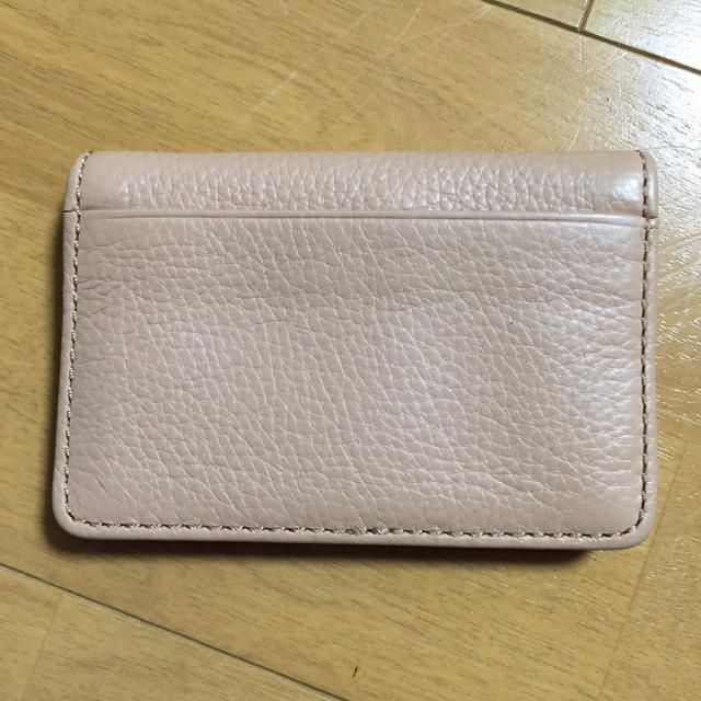 MARC BY MARC JACOBS(マークバイマークジェイコブス)の【未使用】マークジェイコブス 名刺入れ レディースのファッション小物(名刺入れ/定期入れ)の商品写真