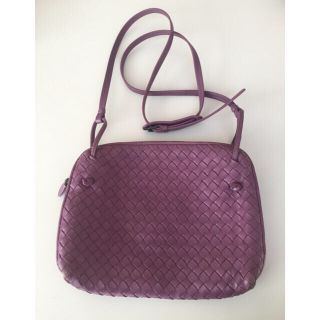 ボッテガヴェネタ(Bottega Veneta)のボッテガヴェネタ メッセンジャーバック パープル(ショルダーバッグ)