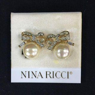 ニナリッチ(NINA RICCI)の【未使用】ニナリッチ イヤリング パール リボン 2768(イヤリング)