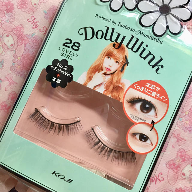 Dolly wink(ドーリーウィンク)のドーリーウィンク ♡ つけまつげ 28 コスメ/美容のベースメイク/化粧品(つけまつげ)の商品写真