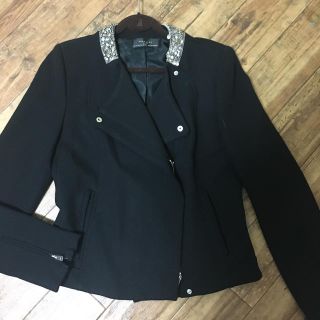 ザラ(ZARA)のZARAライダースジャケット✴︎ビジュー(ライダースジャケット)