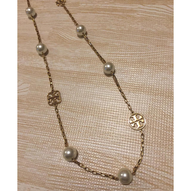 トリーバーチ パールロングネックレス