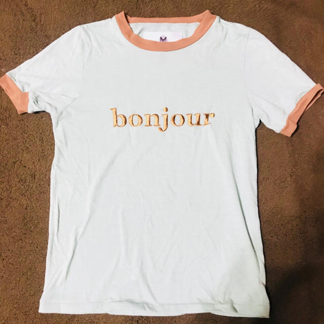 bonjour records(ボンジュールレコーズ)の【Bonjour Girl】 刺繍ロゴTシャツ レディースのトップス(Tシャツ(半袖/袖なし))の商品写真