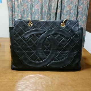 シャネル(CHANEL)の売り切れました✨CHANEL ゴールドチェーントート(ショルダーバッグ)