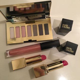 エスティローダー(Estee Lauder)のるるたん☆様専用 【新品】エスティーローダークリスマスコフレ2017(コフレ/メイクアップセット)