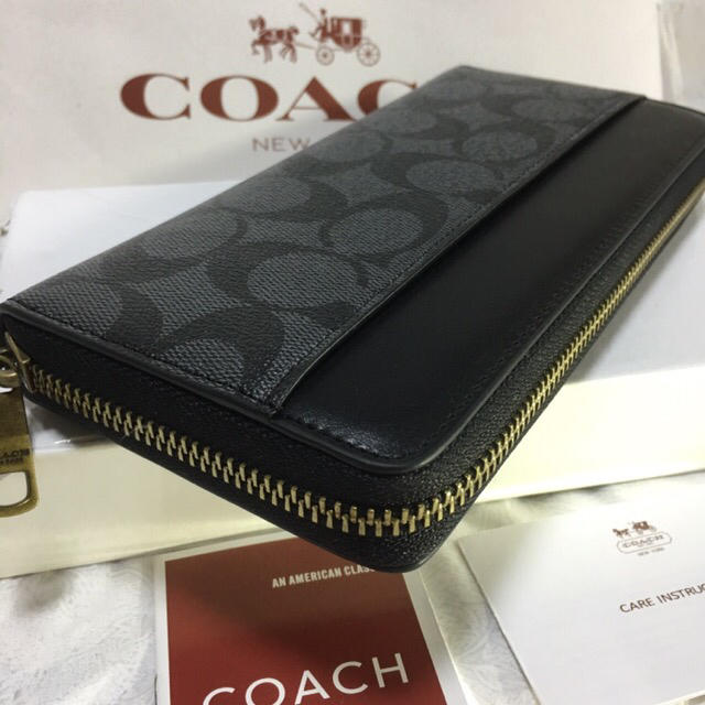 COACH(コーチ)の限定セール❣️新品コーチ長財布 F74597 ラウンドファフナー メンズのファッション小物(長財布)の商品写真