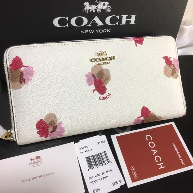 COACH(コーチ)の限定セール❣️新品コーチ長財布 F53794フラワーコーテッドラウンドファスナー レディースのファッション小物(財布)の商品写真