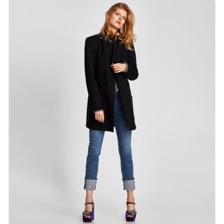 ザラ(ZARA)のZARA/パール付ジーンズ/30インチ(デニム/ジーンズ)