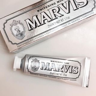 マービス(MARVIS)のmarvis✨ホワイト二ング(歯磨き粉)