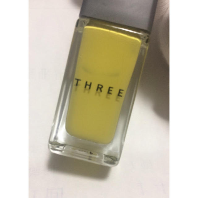 THREE(スリー)のTHREE ネイルポリッシュ 67 コスメ/美容のネイル(マニキュア)の商品写真