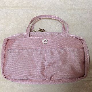 マリークワント(MARY QUANT)のMARY QUANT ピンク ポーチ バックインバック(ポーチ)