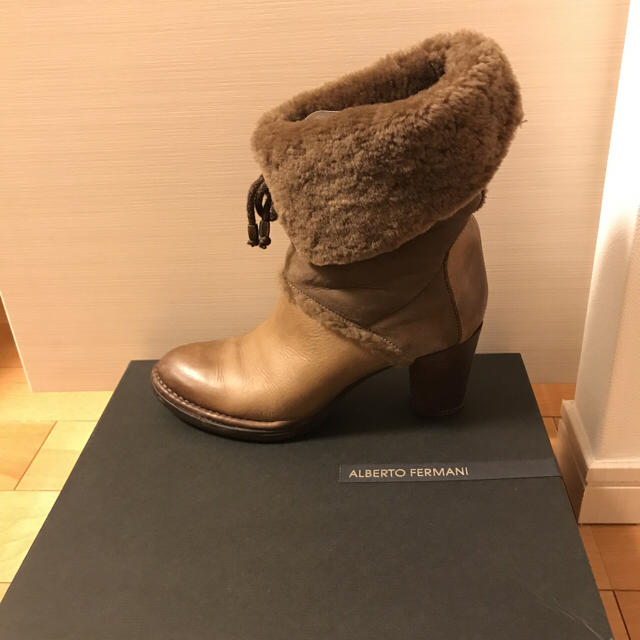 BARNEYS NEW YORK(バーニーズニューヨーク)のALBERTOFERMANI レディースの靴/シューズ(ブーツ)の商品写真