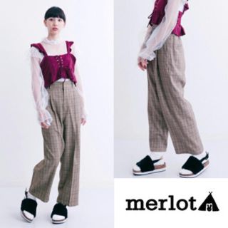 メルロー(merlot)のグレンチェックハイウエストタックパンツ(カジュアルパンツ)