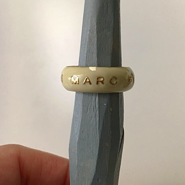 MARC BY MARC JACOBS(マークバイマークジェイコブス)のマークバイジェイコブス リング ホワイト レディースのアクセサリー(リング(指輪))の商品写真