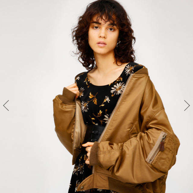 moussy 発売中 ma-1 ブラウン