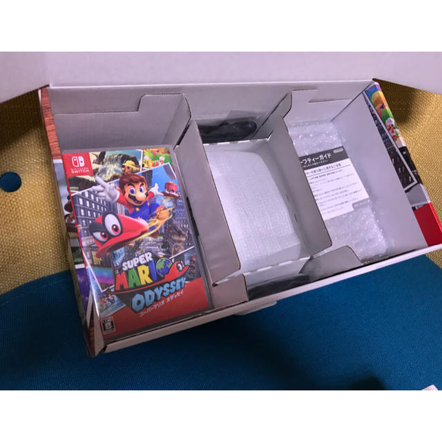 Nintendo Switch(ニンテンドースイッチ)の任天堂 スイッチ Switch 本体 新品マリオオデッセイセット エンタメ/ホビーのゲームソフト/ゲーム機本体(家庭用ゲーム機本体)の商品写真