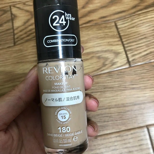 REVLON(レブロン)のレブロン カラーステイ リキッドファンデ コスメ/美容のベースメイク/化粧品(ファンデーション)の商品写真