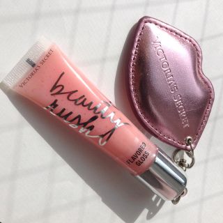 ヴィクトリアズシークレット(Victoria's Secret)のVICTORIA'S SECRET 新品 未使用 リップグロス ベビーピンク(リップグロス)