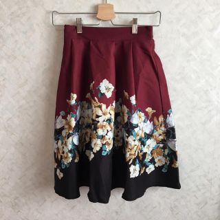 トッコ(tocco)のtocco closet♡2回着用のみ♡フラワースカート(ひざ丈スカート)