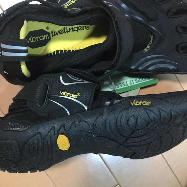 vibram(ビブラム)の★新品★タグ付き★Vibram five fingers メンズの靴/シューズ(その他)の商品写真