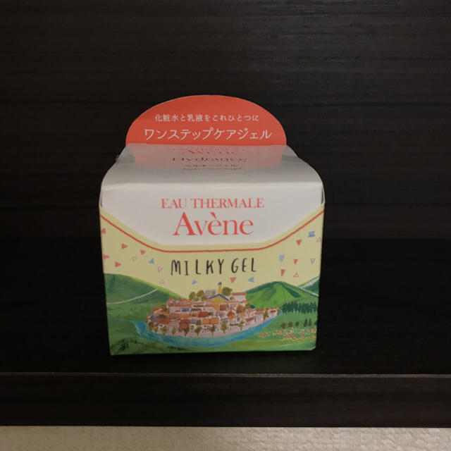 Avene(アベンヌ)のなーみん様専用 新品！ アベンヌ ミルキージェル おまけ付♡ コスメ/美容のスキンケア/基礎化粧品(オールインワン化粧品)の商品写真