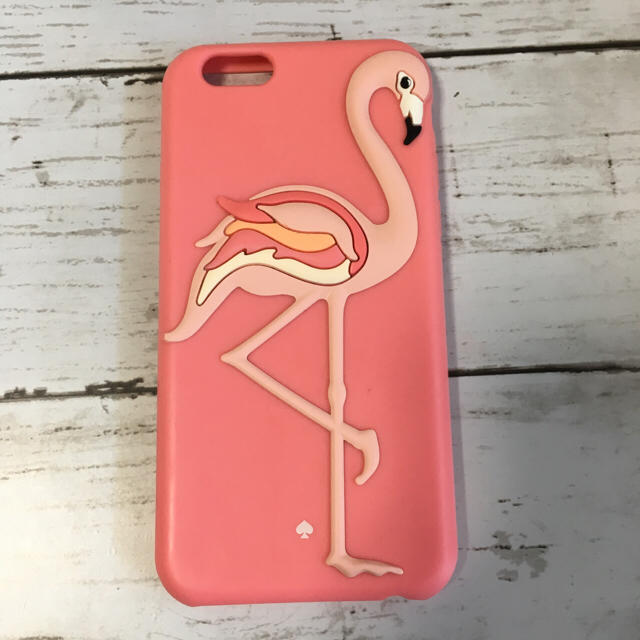 kate spade new york(ケイトスペードニューヨーク)のフラミンゴiPhoneケース スマホ/家電/カメラのスマホアクセサリー(iPhoneケース)の商品写真