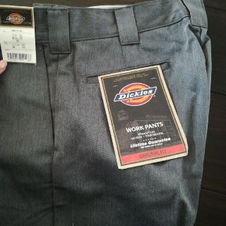 ディッキーズ(Dickies)の【新品タグ付】Dickies　グレーパンツ(チノパン)