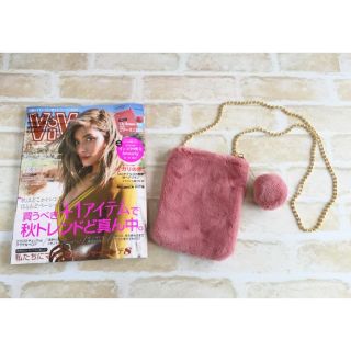 リリーブラウン(Lily Brown)の11月号【付録】手触りふわふわ♪めちゃ可愛いミニファーバッグ！(ショルダーバッグ)