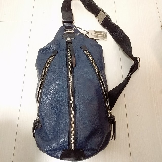 【新品、未使用】COACH コーチ トンプソン ネイビー | フリマアプリ ラクマ 【新品、未使用】COACH コーチ トンプソン ネイビー | フリマアプリ ラクマ