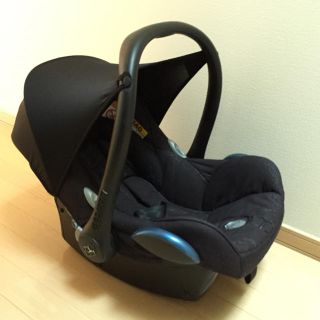 マキシコシ(Maxi-Cosi)の[aomom様専用]マキシコシ カブリオフィックス(自動車用チャイルドシート本体)