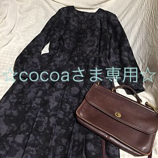 cocoaさま専用☆☆BK 古着 ブラック×グレイのお花柄プリーツワンピース(ロングワンピース/マキシワンピース)