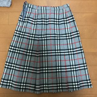 バーバリー(BURBERRY)のBurberry スカート(ひざ丈スカート)