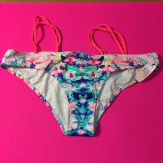 ヴィクトリアズシークレット(Victoria's Secret)のVICTORAS SECRET ビキニ下 Ｍサイズ 新品未使用品(水着)