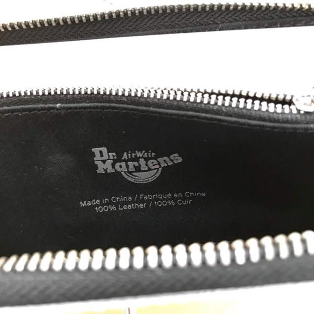 Dr.Martens(ドクターマーチン)の本革新品未使用ドクターマーチンバンダナ柄長財布ウォレットDr.Martens レディースのファッション小物(財布)の商品写真