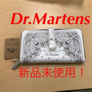 ドクターマーチン(Dr.Martens)の本革新品未使用ドクターマーチンバンダナ柄長財布ウォレットDr.Martens(財布)