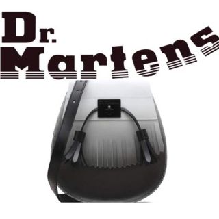 ドクターマーチン(Dr.Martens)のDr.Martensドクターマーチンモード系ショルダーバッグ(ショルダーバッグ)