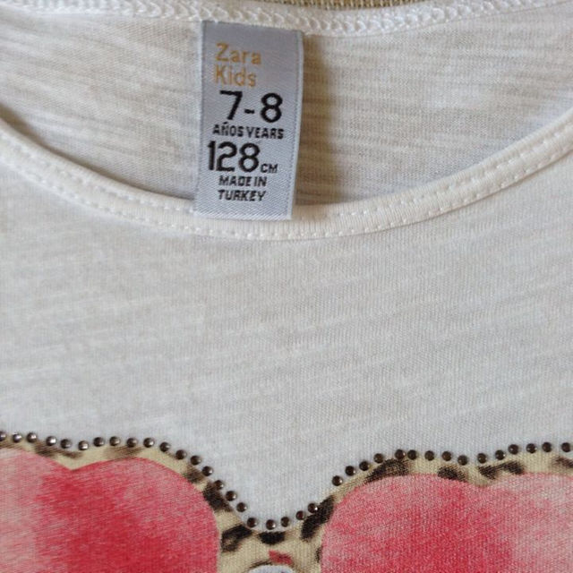 ZARA(ザラ)の値下げ！ZARA 128cm 半袖Ｔシャツ キッズ/ベビー/マタニティのキッズ服女の子用(90cm~)(Tシャツ/カットソー)の商品写真
