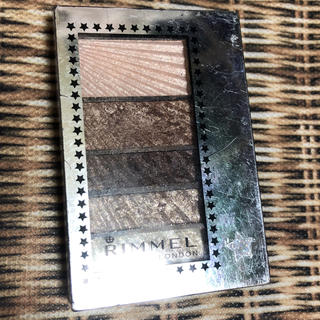 リンメル(RIMMEL)のリンメル ダブルスター アイズ 002(アイシャドウ)